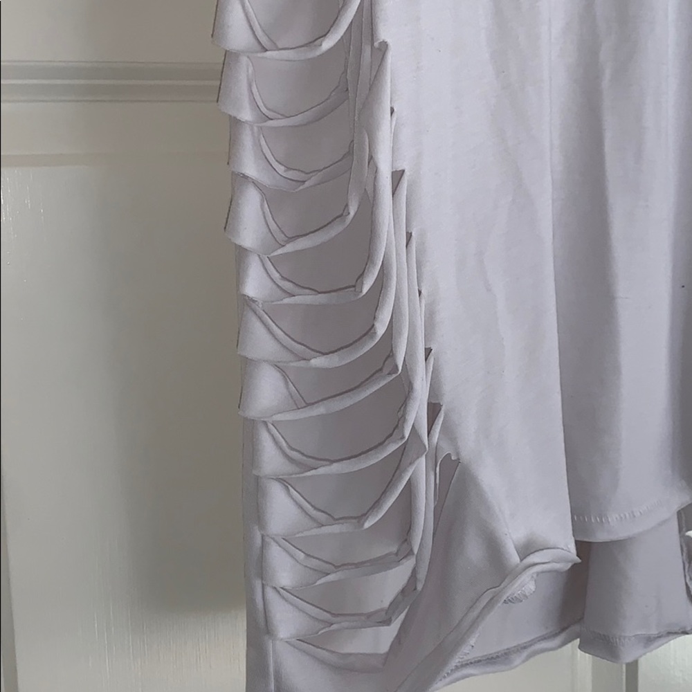ALO Yoga Women’s workout top - size small - Picture 2 of 4